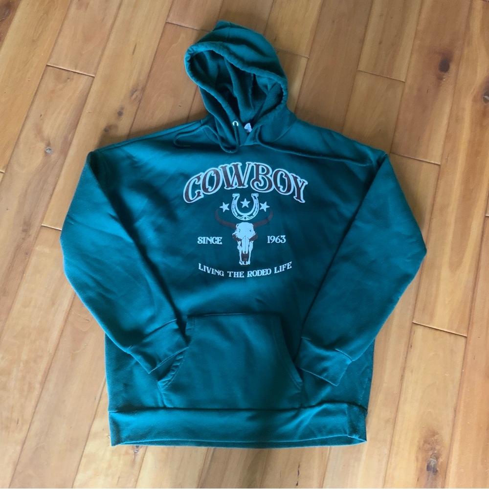 Birch and Stone green hoodie size XL